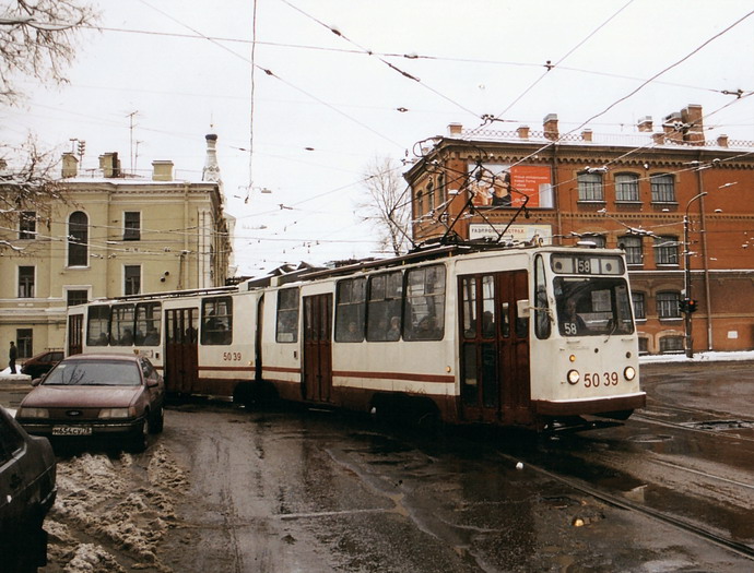 5039_ul._Grenaderskaya_-_Bol._Sampsoniewskii_pr..jpg