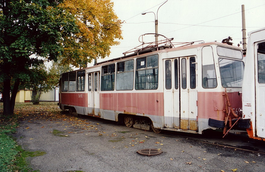 5690_Park_Lanskoi.jpg